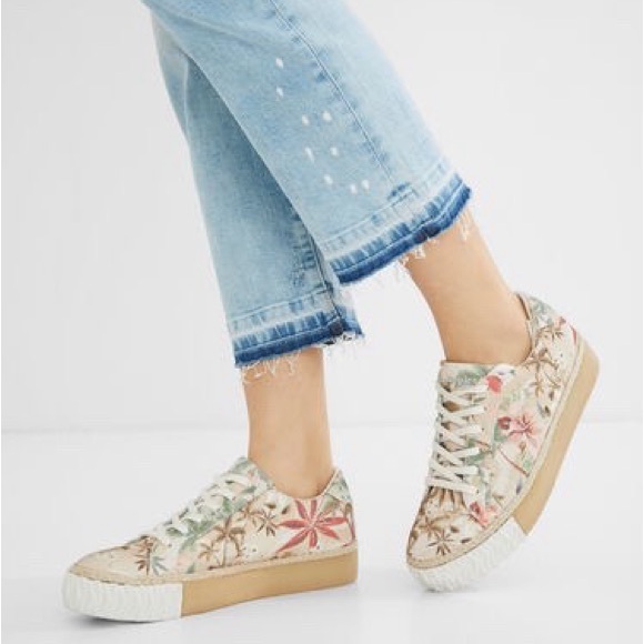 Desigual Shoes - Desigual Platform Sneakers in Camoflower Size 8